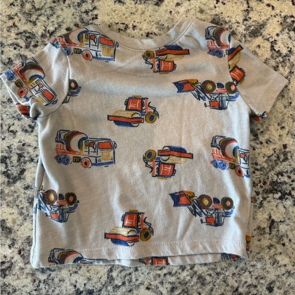 Set of Three Old Navy Graphic T-Shirts Boys Size 12-18 Months 100% Cotton - Picture 3 of 13
